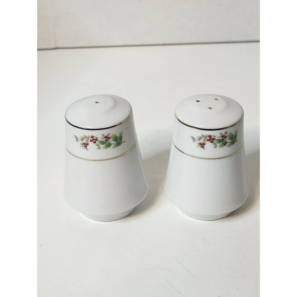 Salt & Pepper Shakers White Porcelain Gold Trim Holly Red Berries Christmas